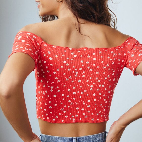 Red Off Shoulder Crop Top - Picture 3 of 7